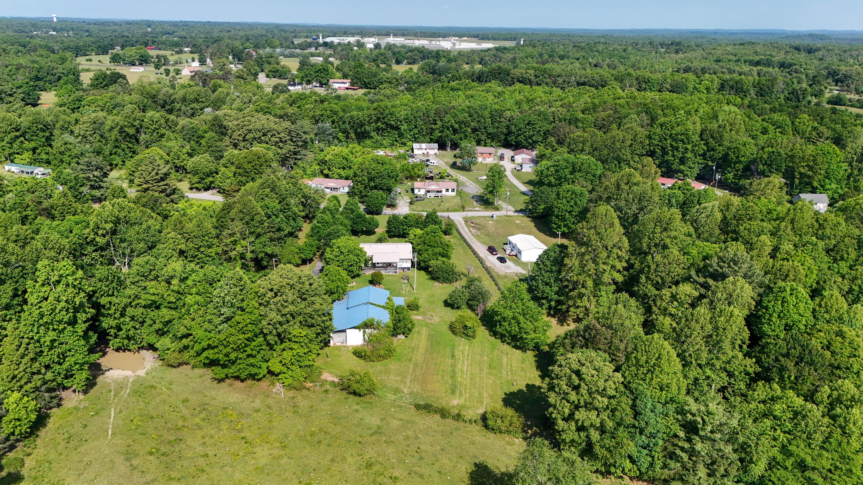 160 Dean King Road Pine Knot, KY 42635 - Photo 15 of 34 LightroomRealEstateEdits-3