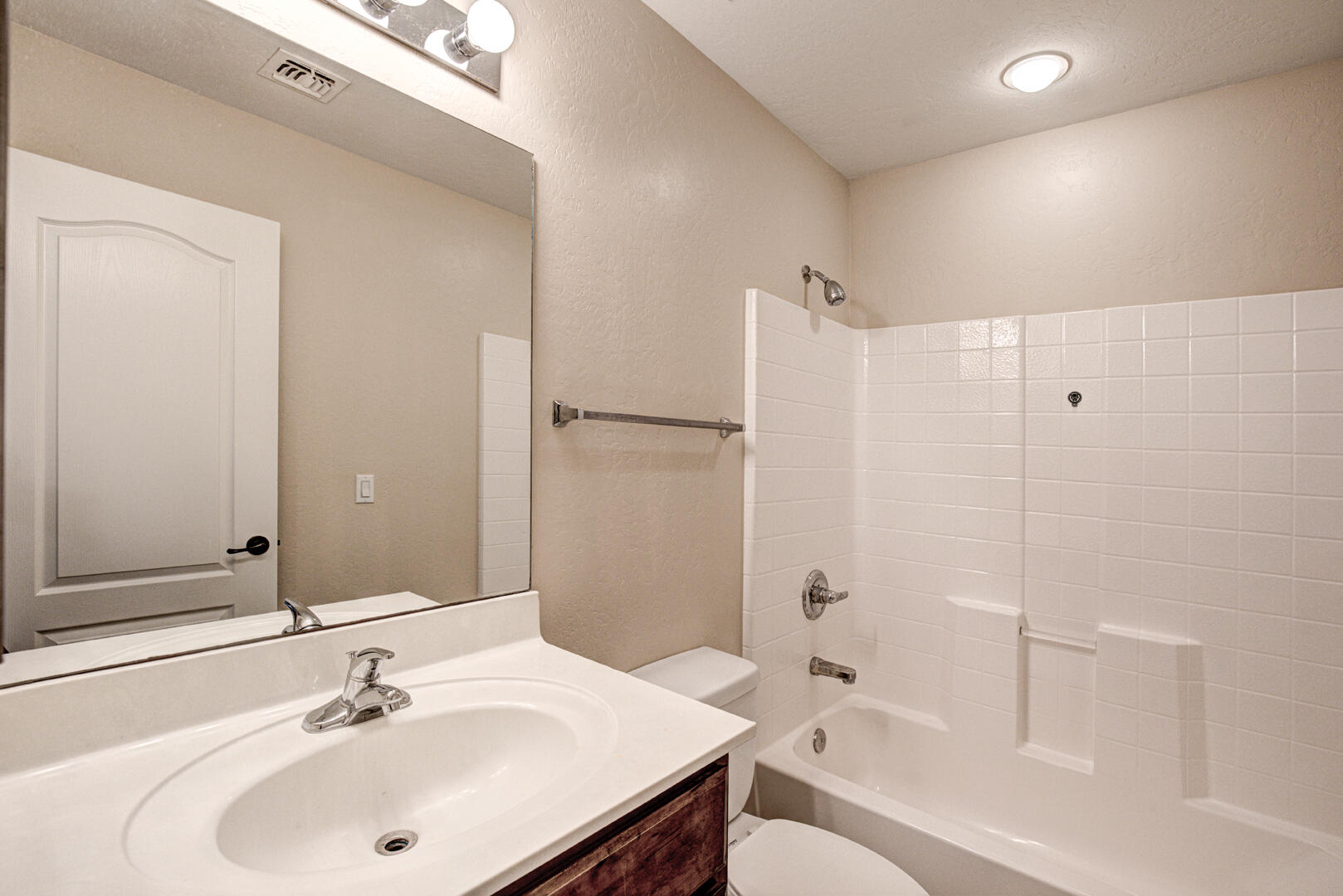 308 West Frontier Street, Unit D Payson, AZ 85541 - Photo 24 of 35 052.jpg