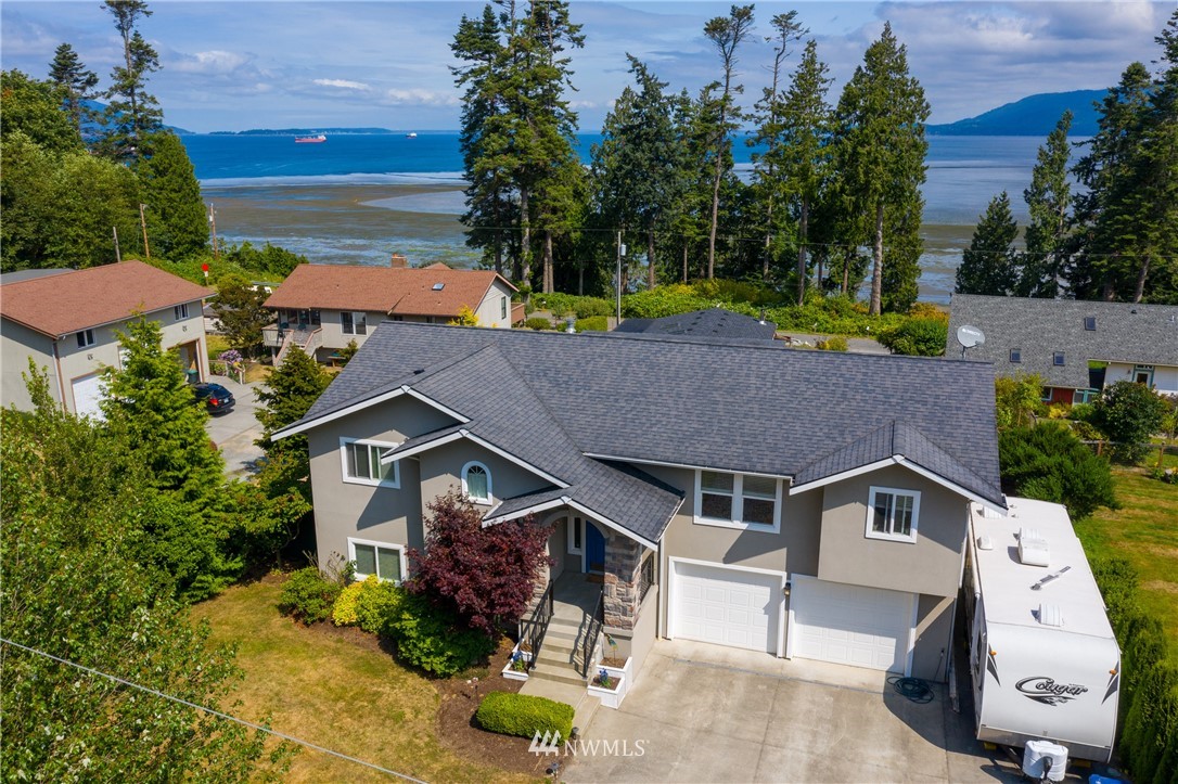4943 Samish Terrace Road Bow, WA 98232 - Photo 4 of 25 Gallery Image 4