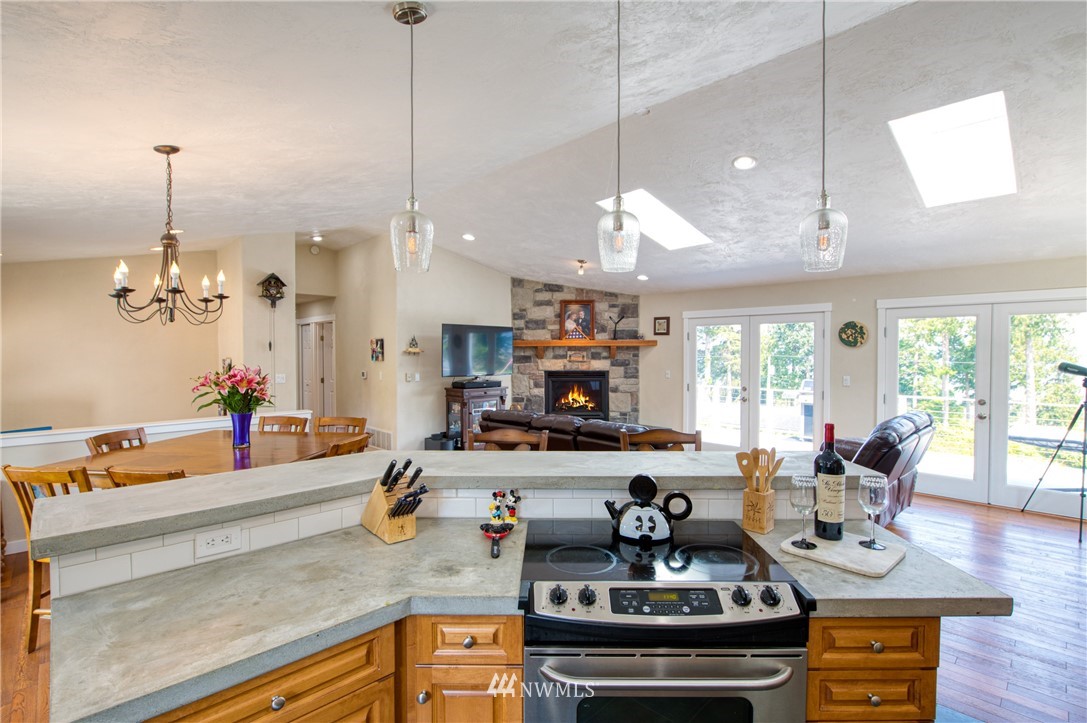 4943 Samish Terrace Road Bow, WA 98232 - Photo 8 of 25 Gallery Image 8