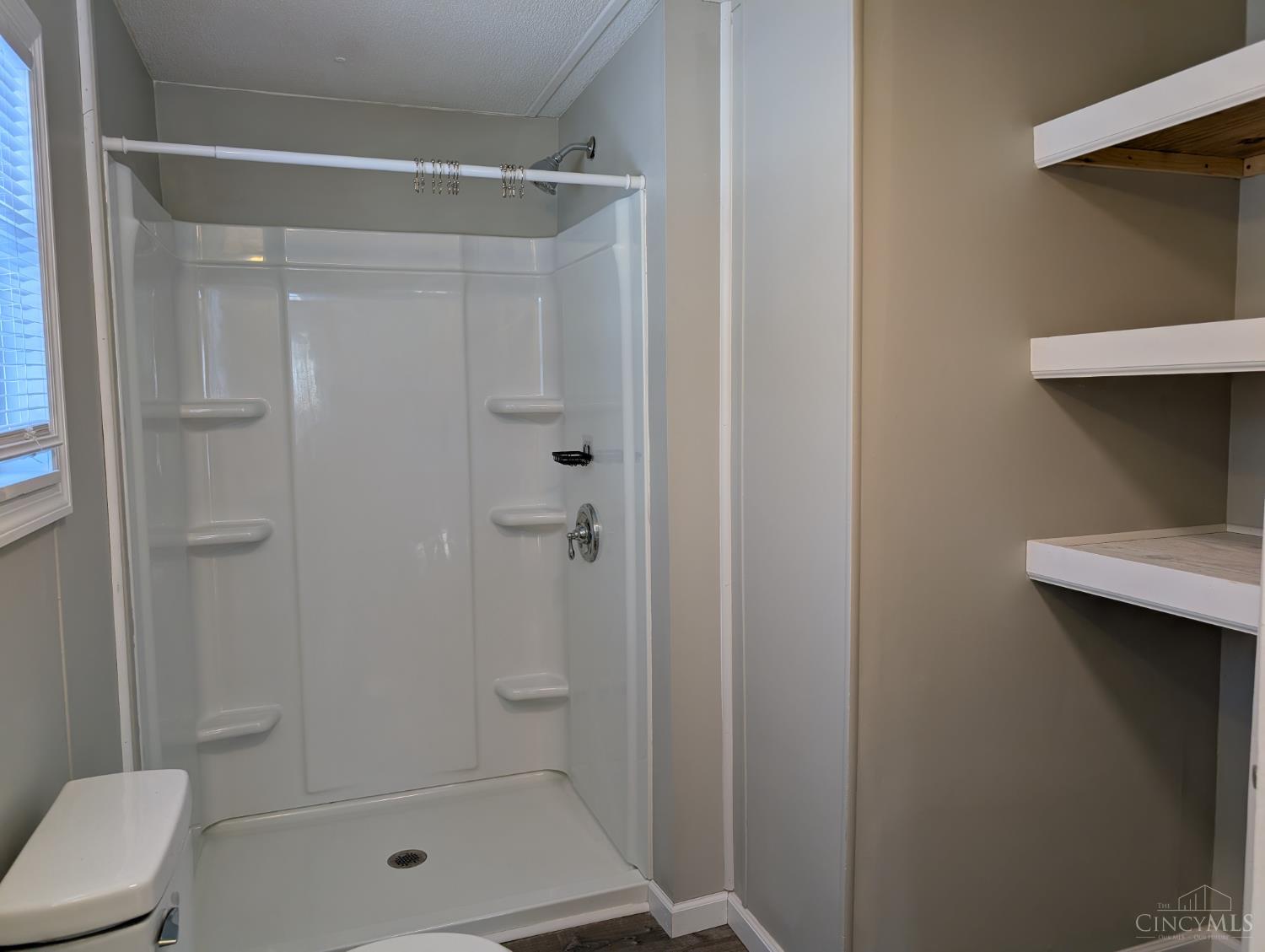 3008 Leeds Road Amelia, OH 45102 - Photo 14 of 23 Gallery Image 14