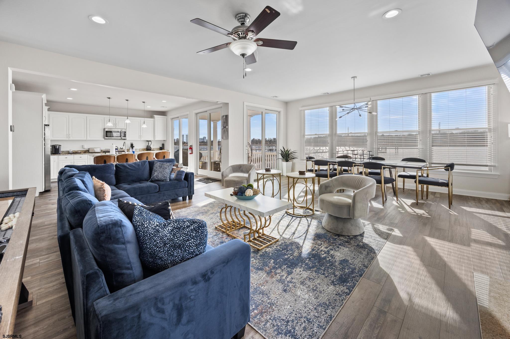 2010 West Riverside Drive Atlantic City, NJ 08401 - Photo 15 of 58 a living room with lots of furniture and a large window