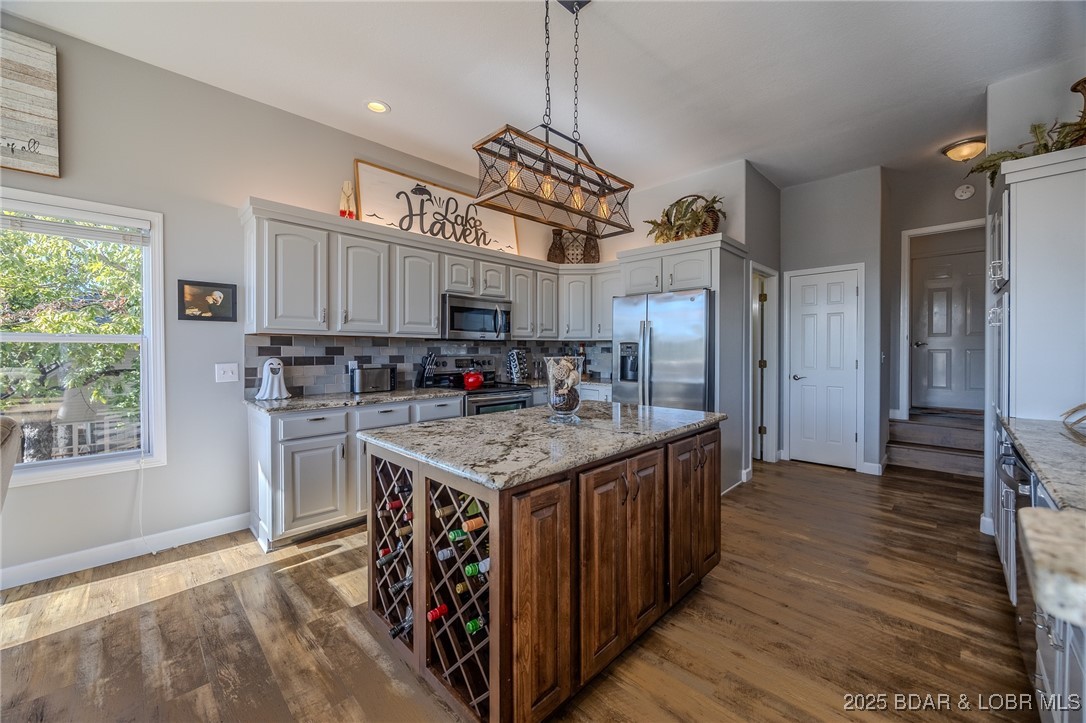 505 Minnowbrook Road Camdenton, MO 65020 - Photo 16 of 75