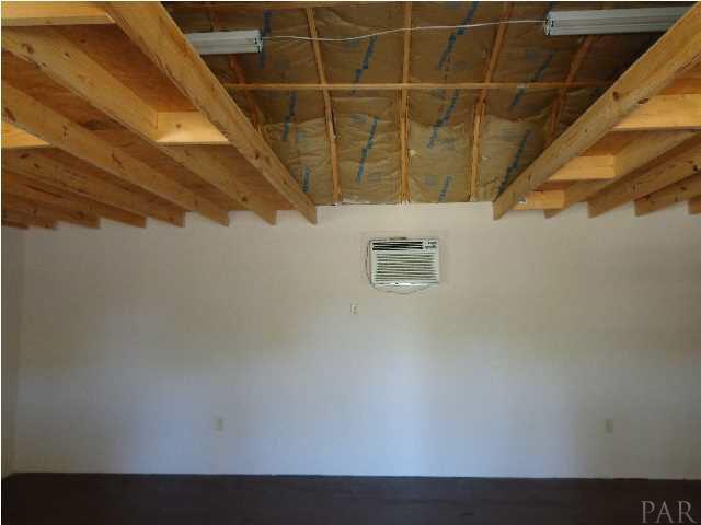 2644 Tinosa Circle Pensacola, FL 32526 - Photo 19 of 19 Workshop with a/c.