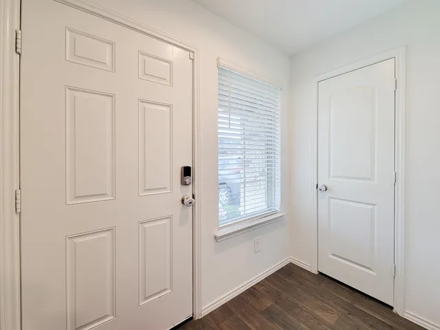 $2,300 | 14741 Hazel Br Drive, New Caney, TX 77357