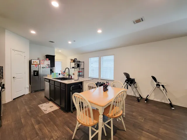 $2,300 | 14741 Hazel Br Drive, New Caney, TX 77357