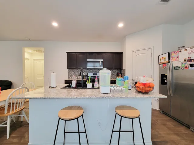 $2,300 | 14741 Hazel Br Drive, New Caney, TX 77357