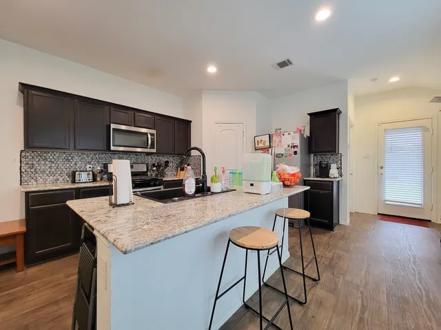 $2,300 | 14741 Hazel Br Drive, New Caney, TX 77357