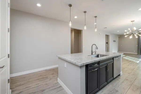 $2,750 | 5247 South Axiom, Mesa, AZ 85212