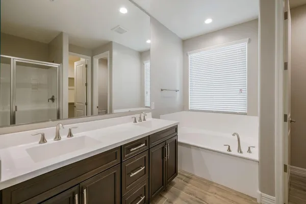 $2,750 | 5247 South Axiom, Mesa, AZ 85212