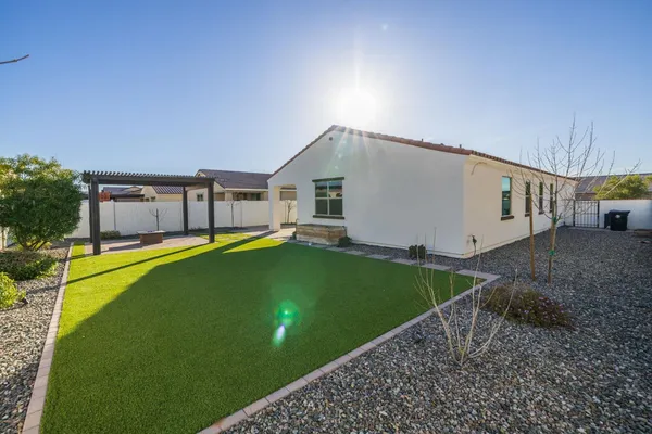 $2,750 | 5247 South Axiom, Mesa, AZ 85212