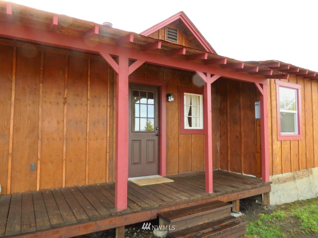 106 Turner Homestead Road Oroville, WA 98844 - Photo 6 of 15
