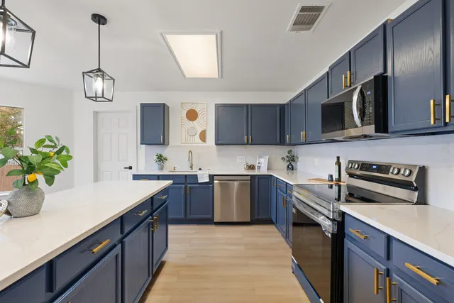 $490,000 | 1121 Welch Way, Cedar Park, TX 78613