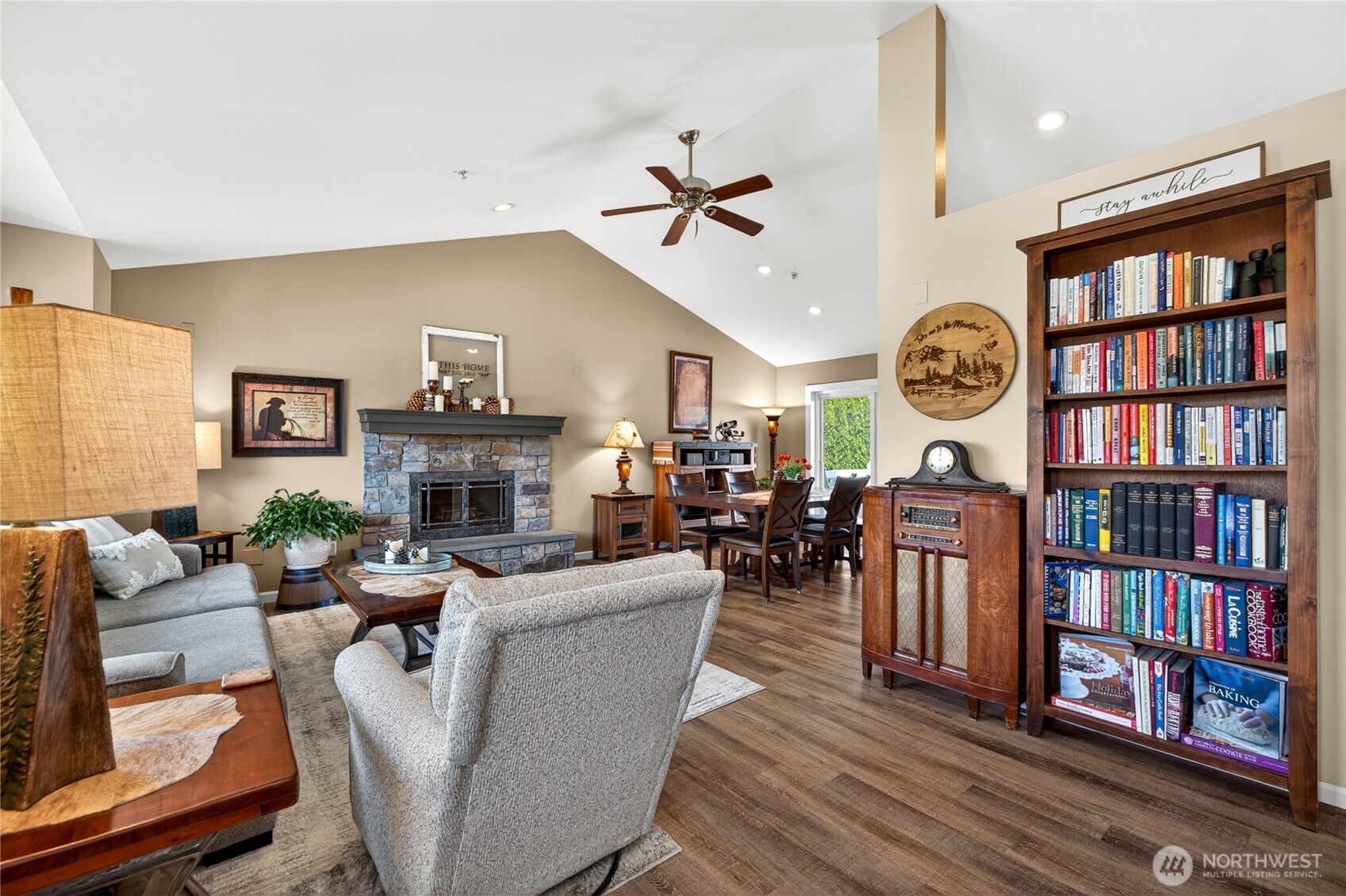 2386 Fancher Field Road East Wenatchee, WA 98802 - Photo 8 of 39
