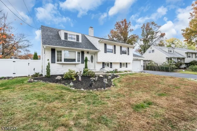 $629,900 | 285 Maple Avenue, Somerset, NJ 08873