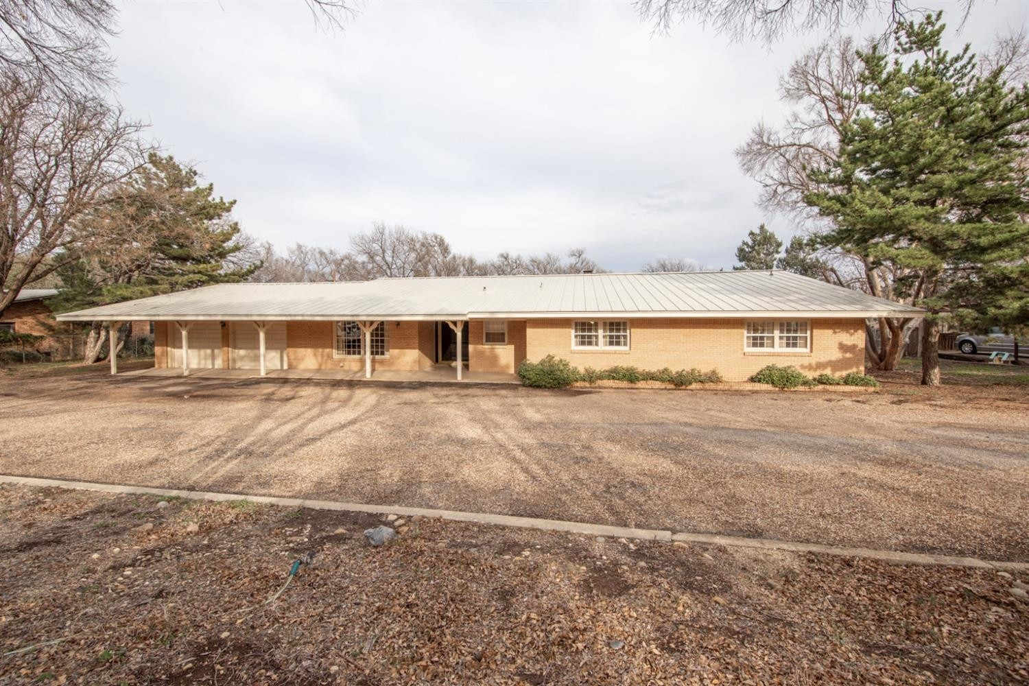 2612 North Ridge Road Lubbock, TX 79403 - Photo 1 of 35 Photo 1