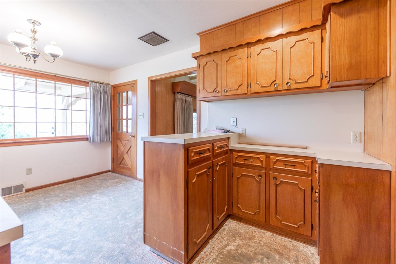2612 North Ridge Road Lubbock, TX 79403 - Photo 11 of 35 Photo 11