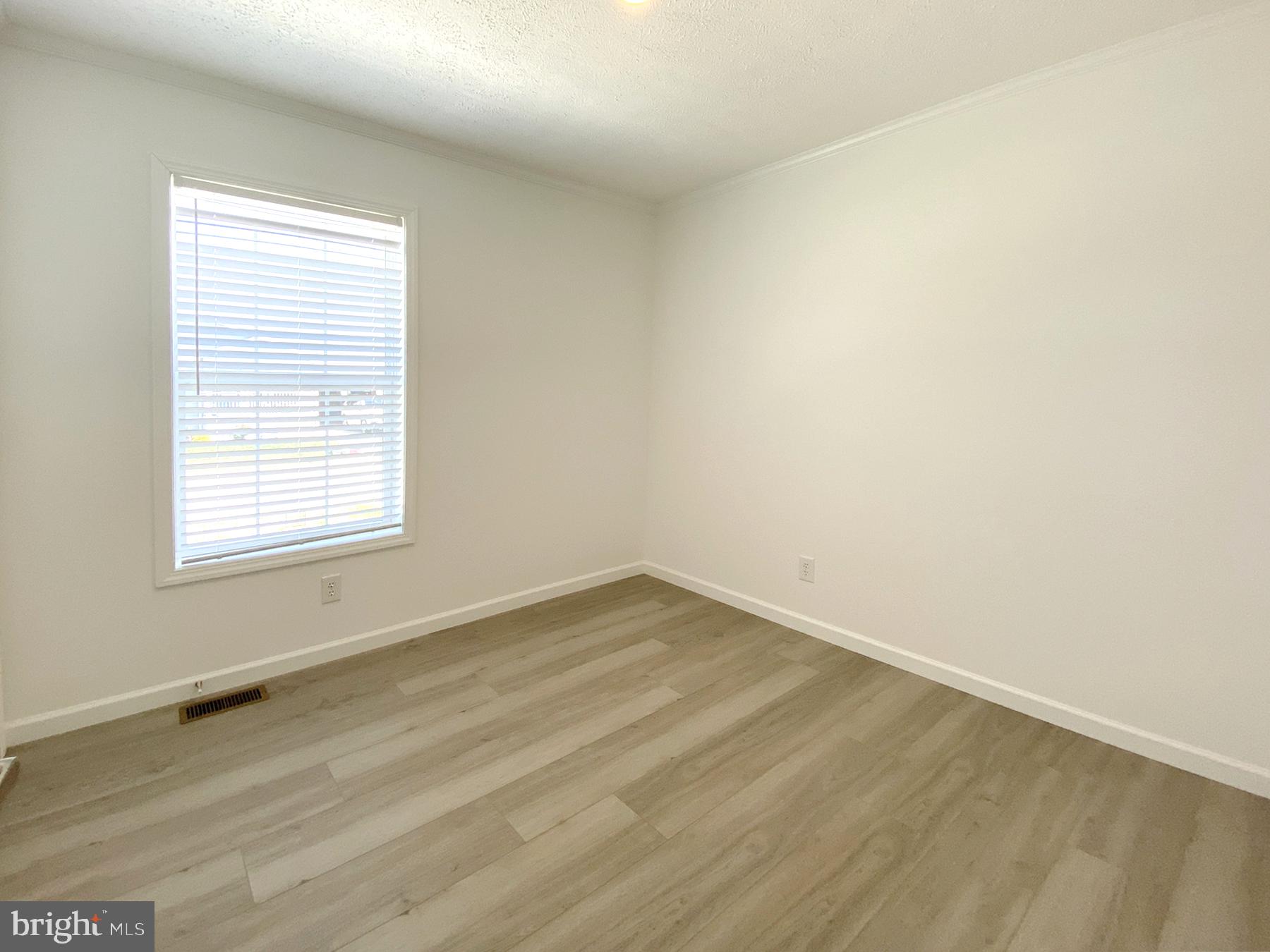 12 Carlisle Way Lewes, DE 19958 - Photo 20 of 25 Bright and airy blank canvas space.