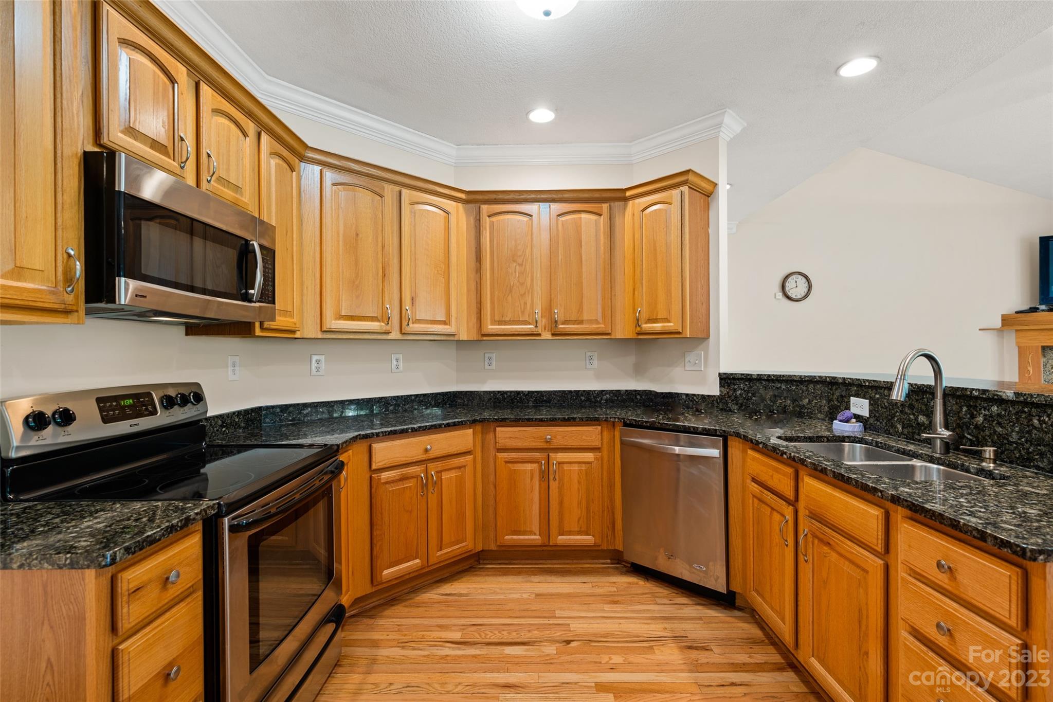 169 Justice Ridge Road Candler, NC 28715 - Photo 13 of 47 Gallery Image 13