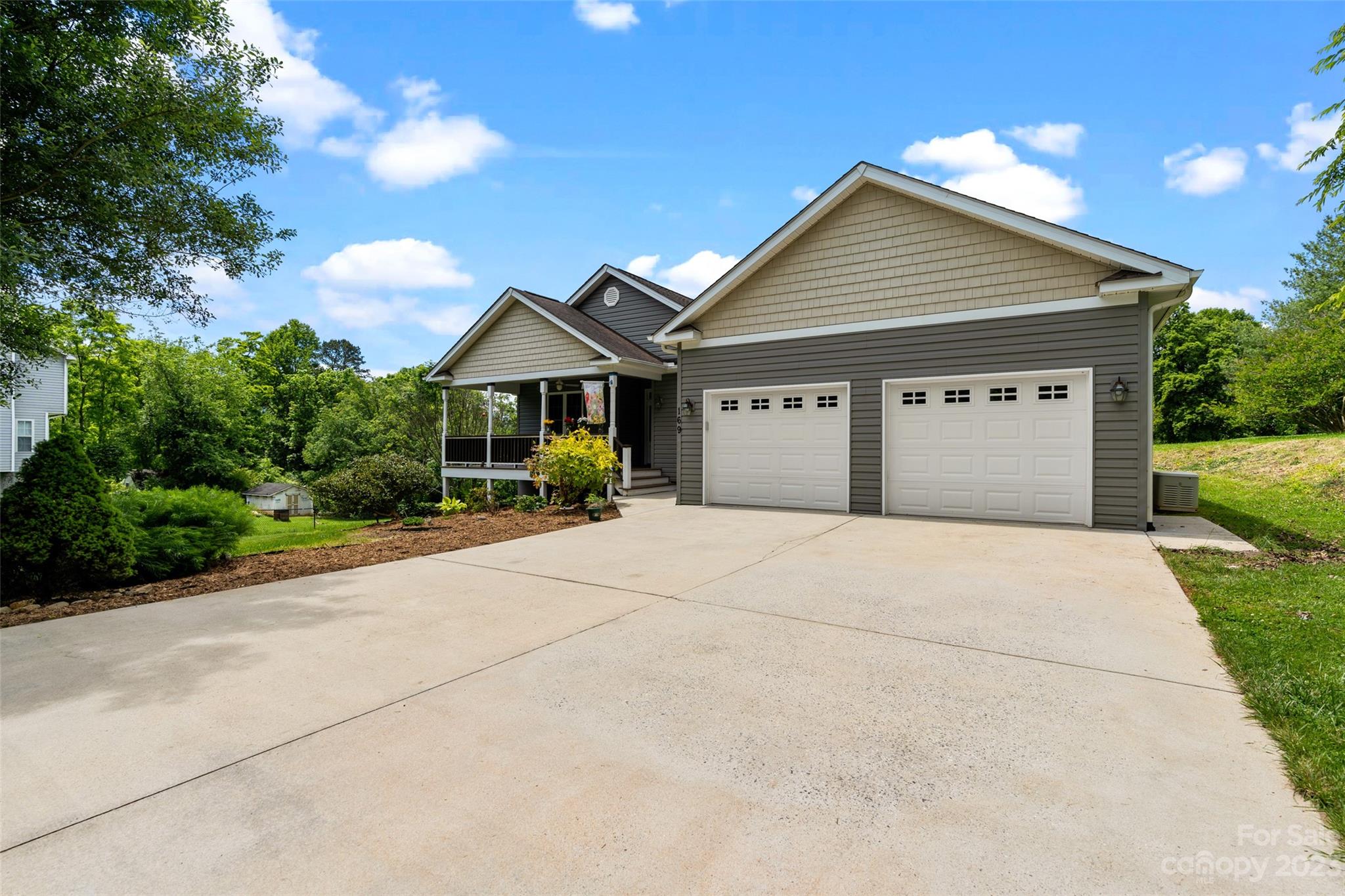 169 Justice Ridge Road Candler, NC 28715 - Photo 2 of 47 Gallery Image 2
