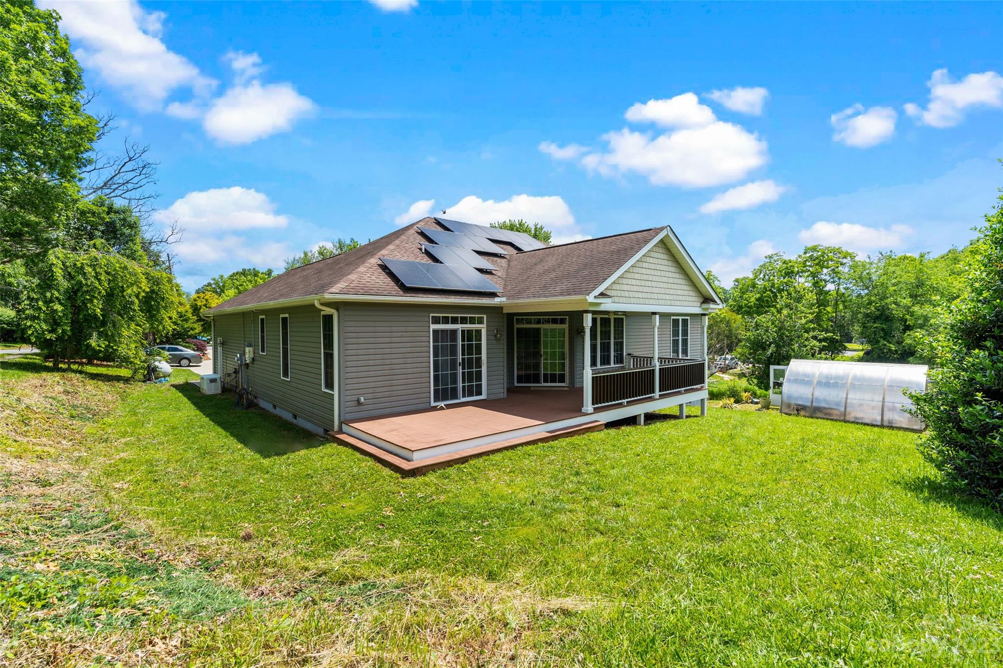 169 Justice Ridge Road Candler, NC 28715 - Photo 37 of 47 Gallery Image 37