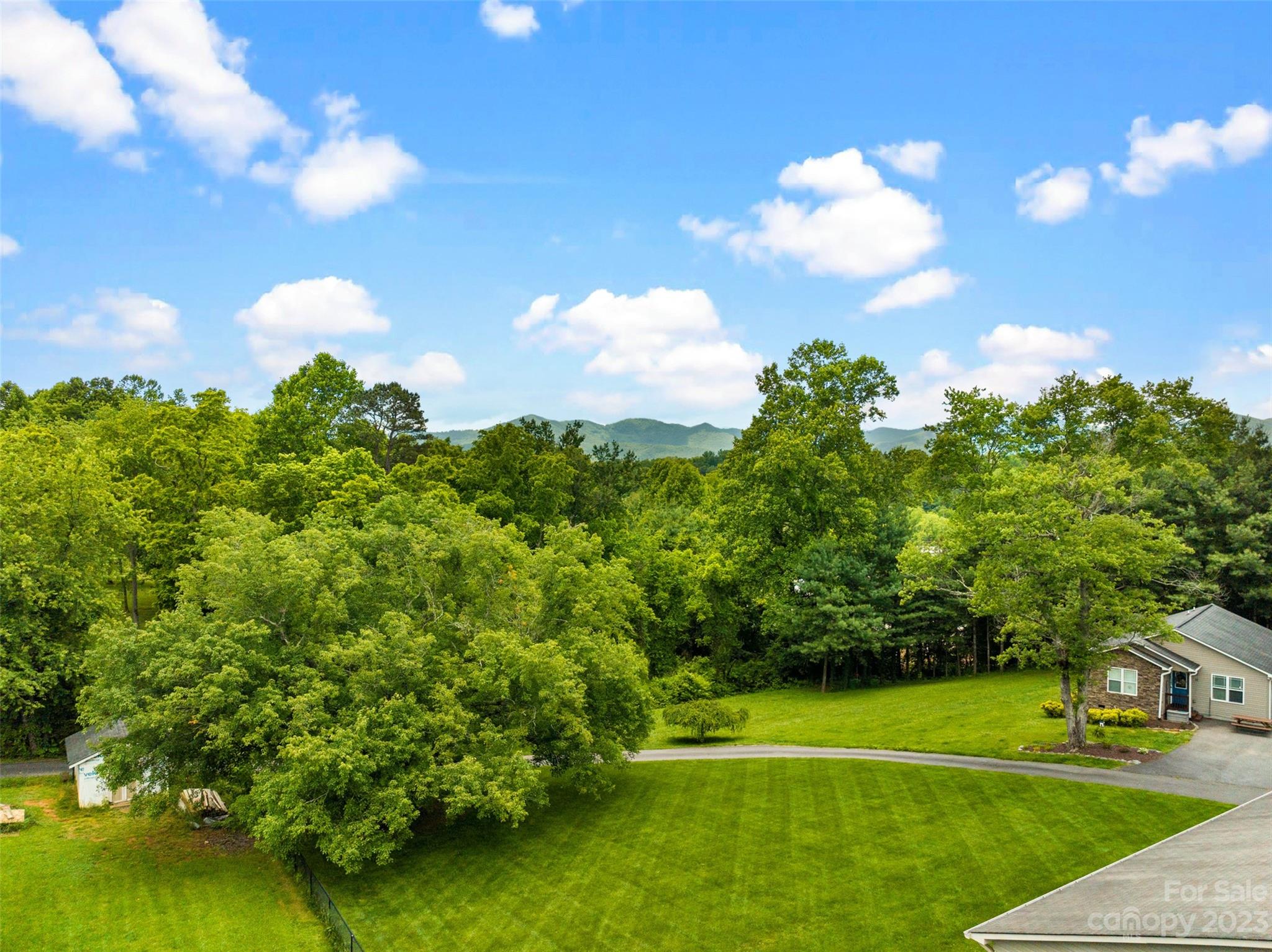 169 Justice Ridge Road Candler, NC 28715 - Photo 42 of 47 Gallery Image 42