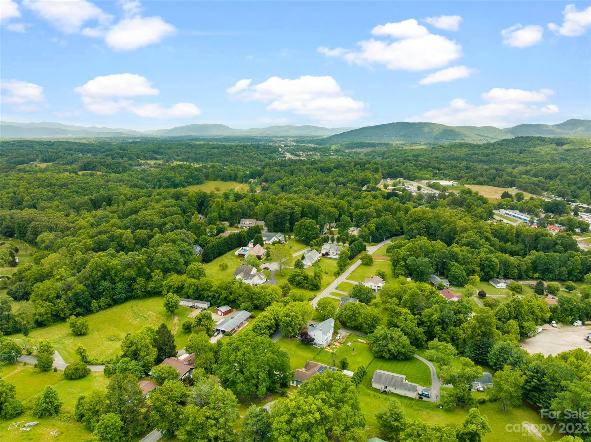 169 Justice Ridge Road Candler, NC 28715 - Photo 45 of 47 Gallery Image 45