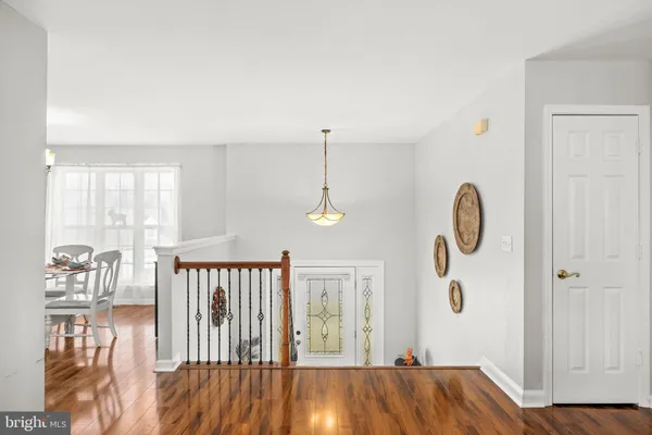 $569,000 | 10101 South Fulton Drive, Fredericksburg, VA 22408