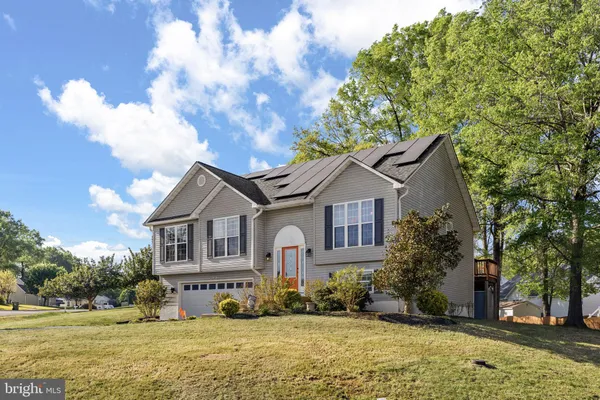 $569,000 | 10101 South Fulton Drive, Fredericksburg, VA 22408