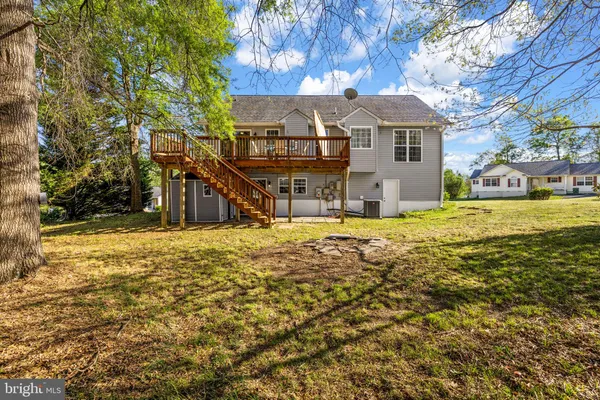 $569,000 | 10101 South Fulton Drive, Fredericksburg, VA 22408