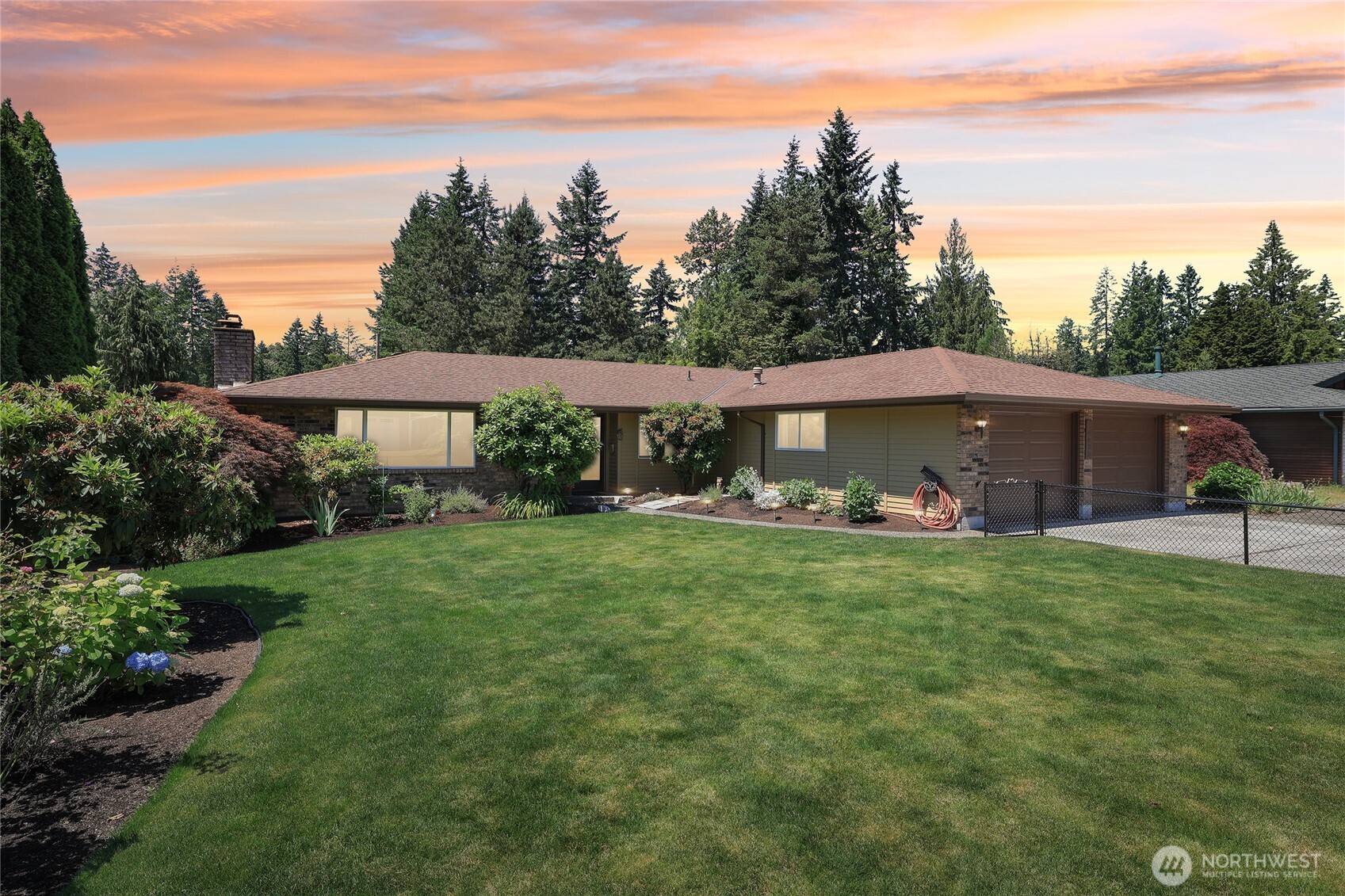 14429 157th Place Southeast Renton, WA 98059 - Photo 1 of 40 Gallery Image 1