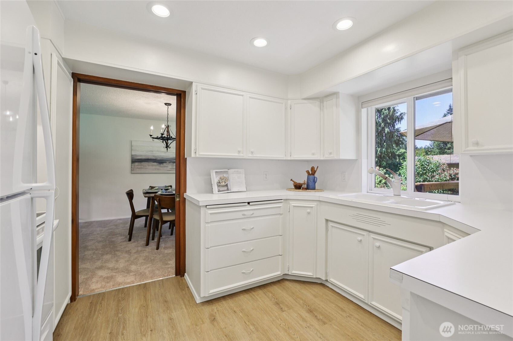 14429 157th Place Southeast Renton, WA 98059 - Photo 11 of 40 Gallery Image 11