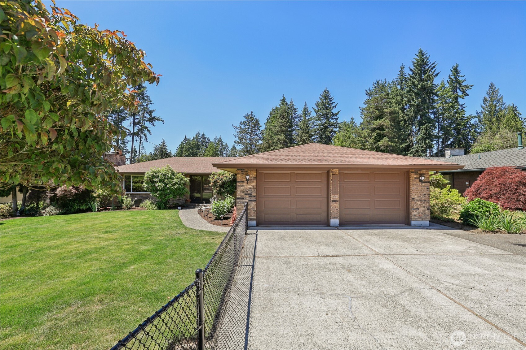 14429 157th Place Southeast Renton, WA 98059 - Photo 3 of 40 Gallery Image 3