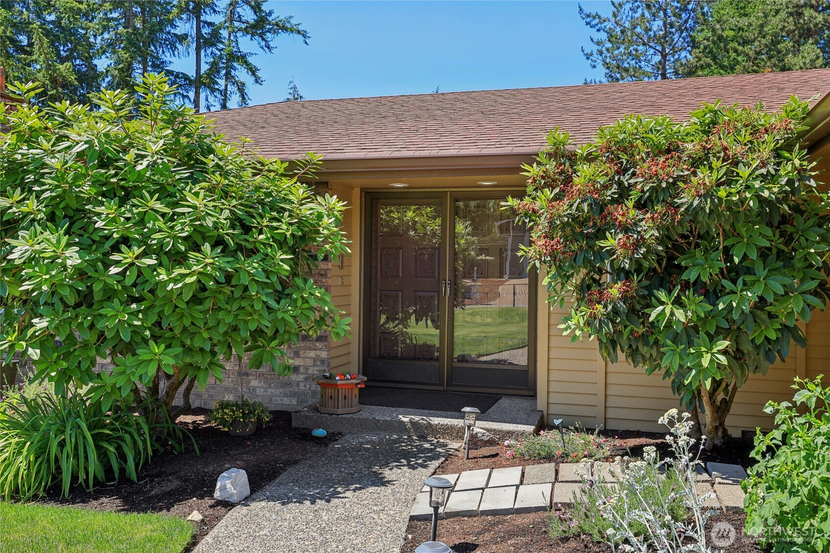 14429 157th Place Southeast Renton, WA 98059 - Photo 4 of 40 Gallery Image 4