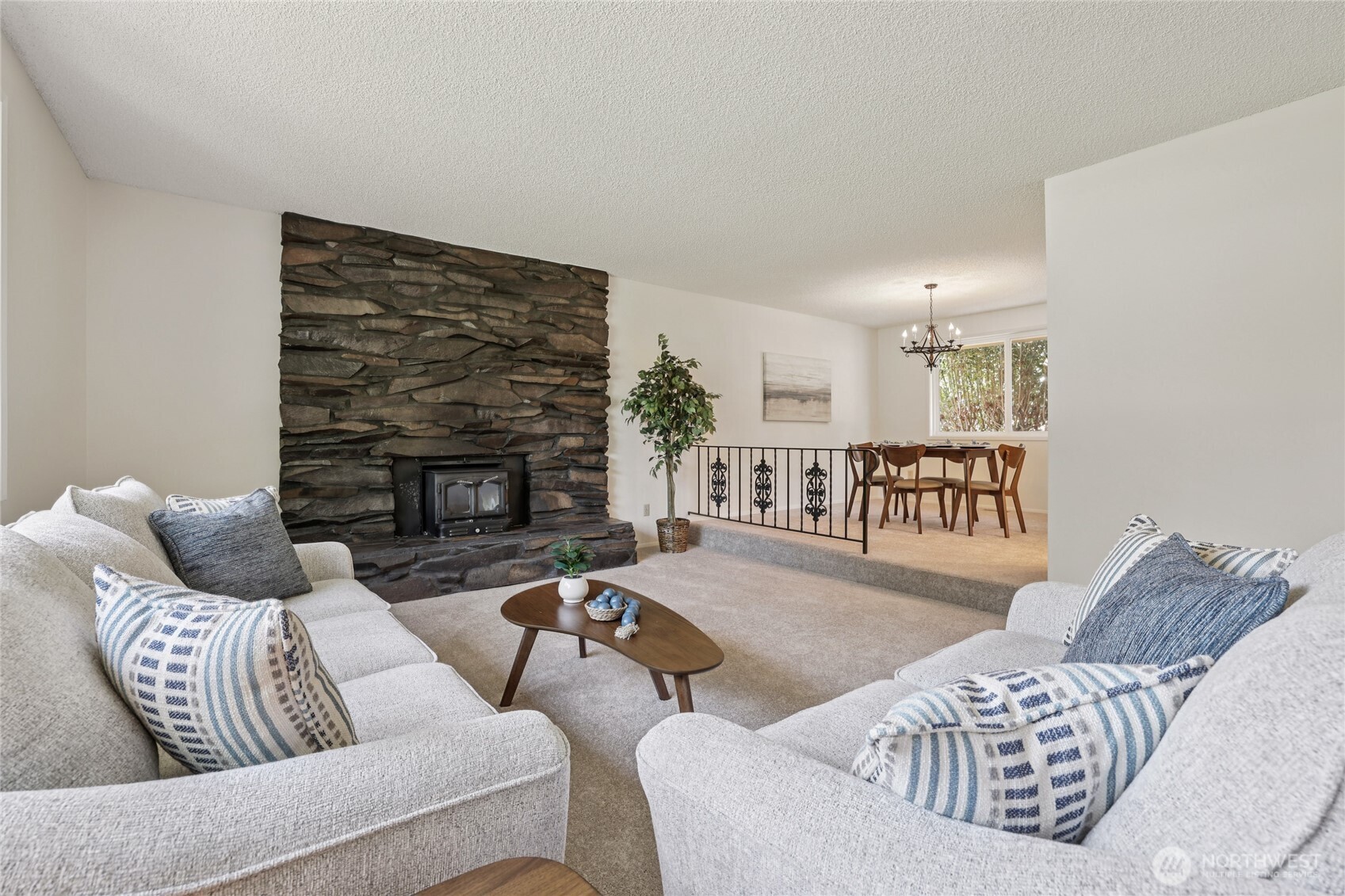 14429 157th Place Southeast Renton, WA 98059 - Photo 9 of 40 Gallery Image 9