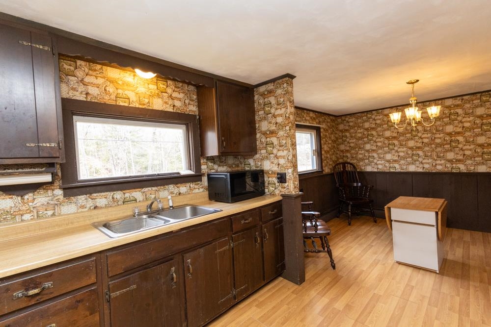 372 Wakefield Road Wakefield, NH 03887 - Photo 13 of 49