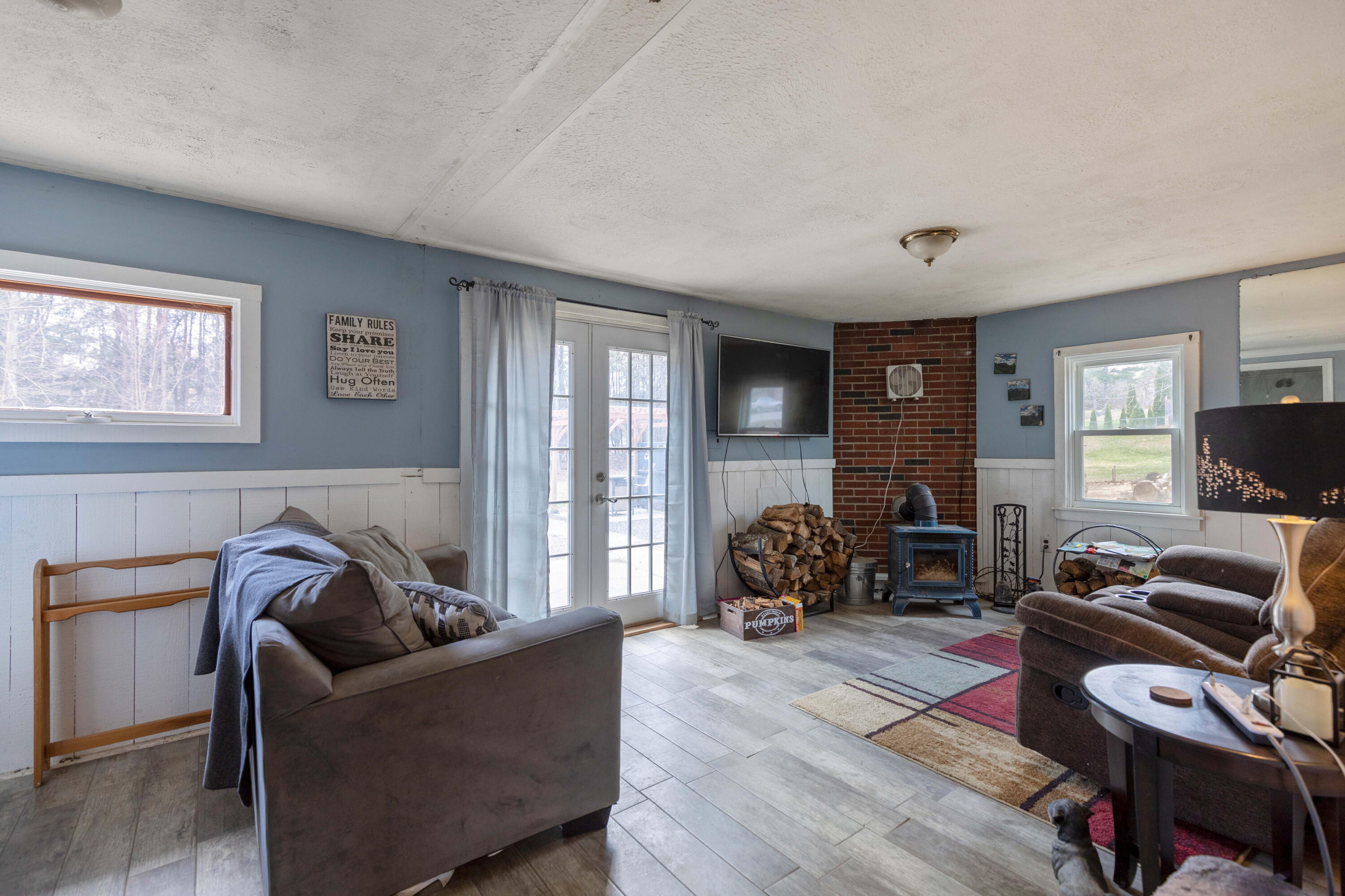 162 Holmes Road Scarborough, ME 04074 - Photo 8 of 38 162HolmesRoadScarborough_04