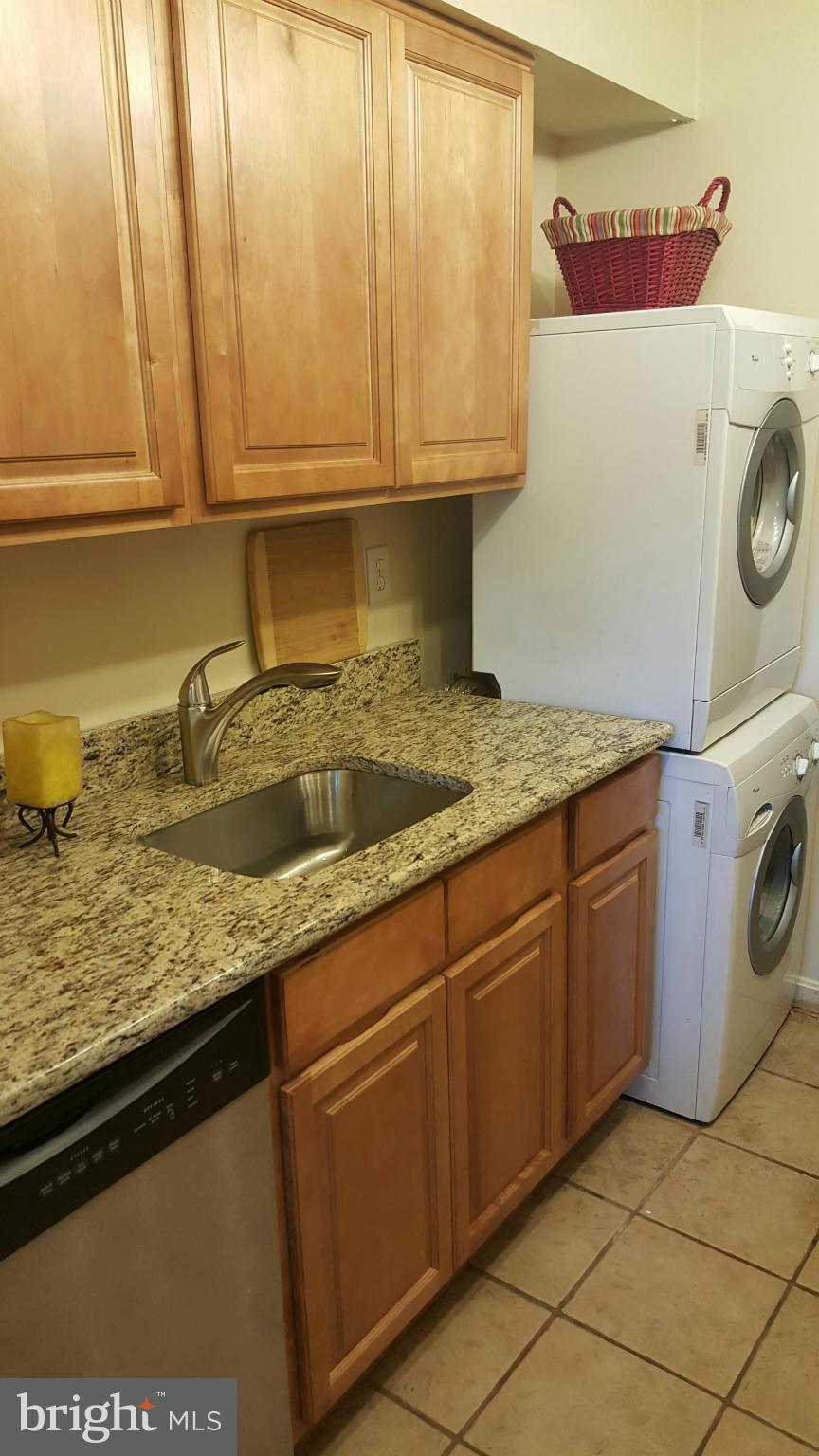 8583 Falls Run Road, Unit B Ellicott City, MD 21043 - Photo 10 of 20 Kitchen