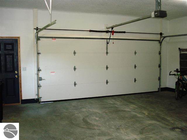 4295 East Wing Road Mount Pleasant, MI 48858 - Photo 45 of 52 1745461-44.JPG