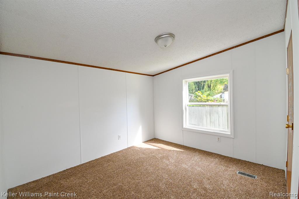 4868 Taft Road Algonac, MI 48001 - Photo 23 of 37 Gallery Image 23