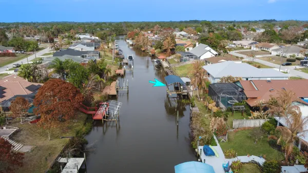 $5,500 | 213 Northeast Sagamore Terrace, Port St. Lucie, FL 34983