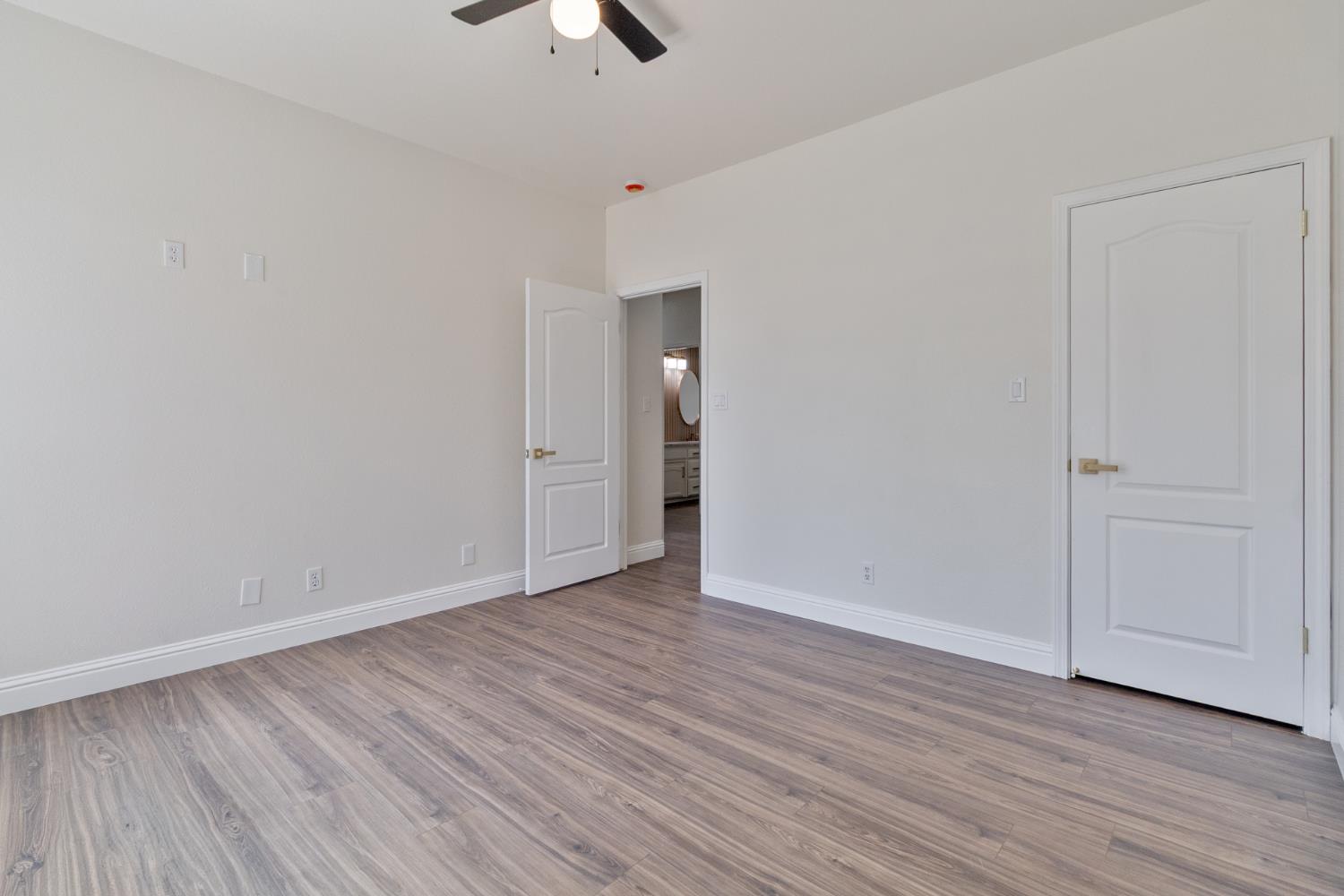 467 South Maple Drive Reedley, CA 93654 - Photo 38 of 65