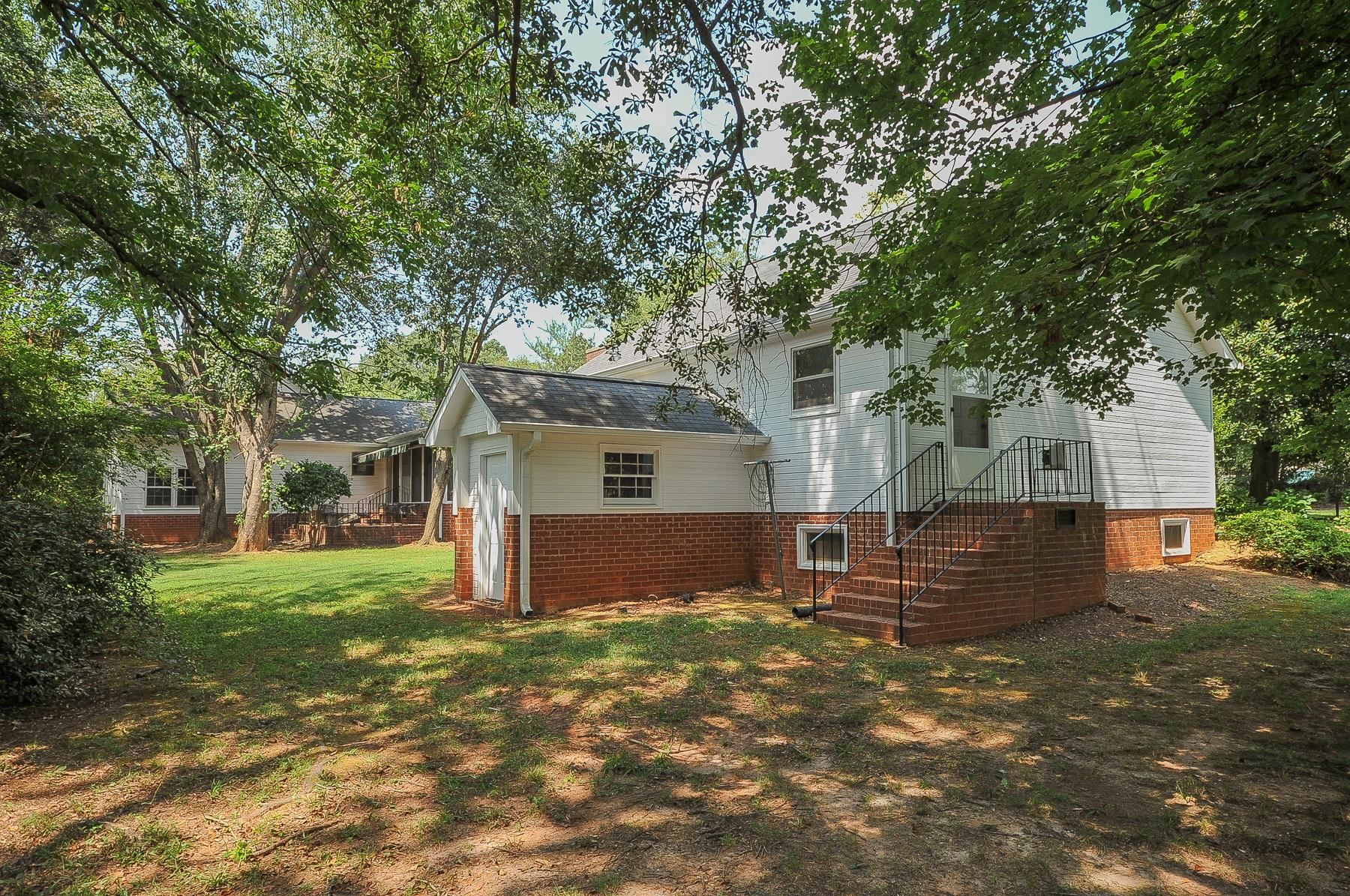 92 East Main Street Inman, SC 29349 - Photo 32 of 34