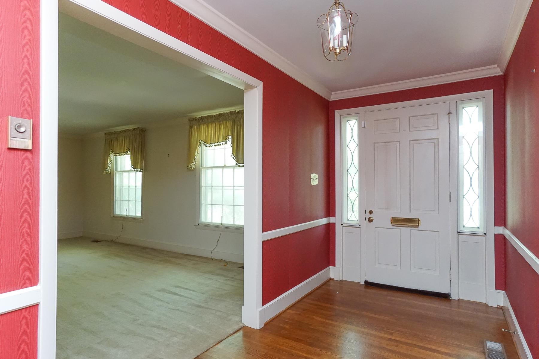 92 East Main Street Inman, SC 29349 - Photo 5 of 34