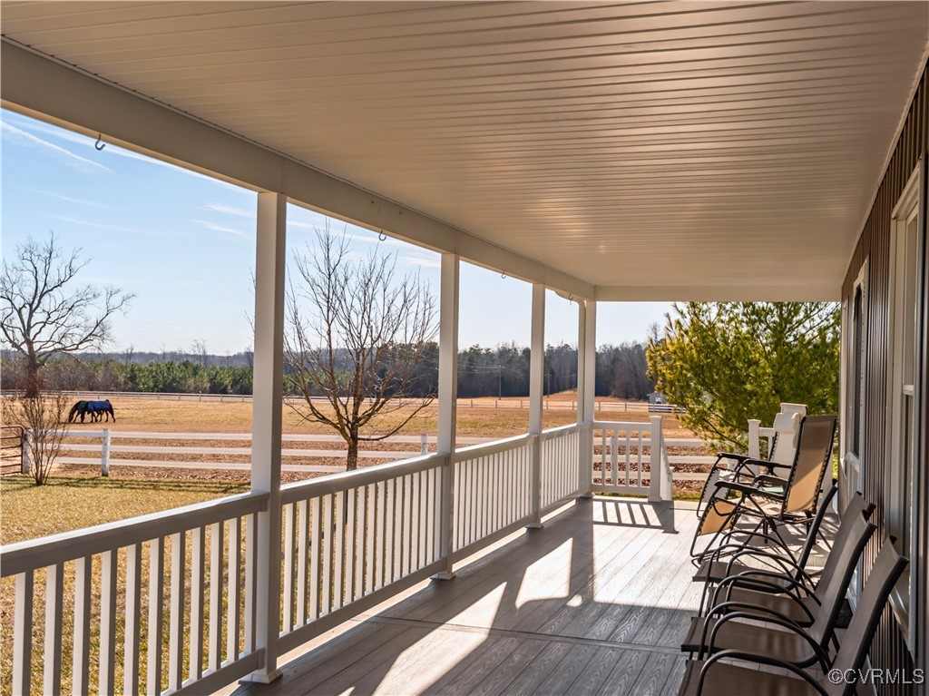 1211 Hunting Creek Road Nathalie, VA 24577 - Photo 21 of 50 Secondary home front porch