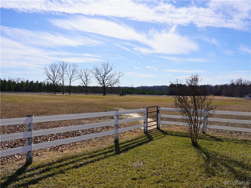 1211 Hunting Creek Road Nathalie, VA 24577 - Photo 23 of 50 View of yard from secondary home