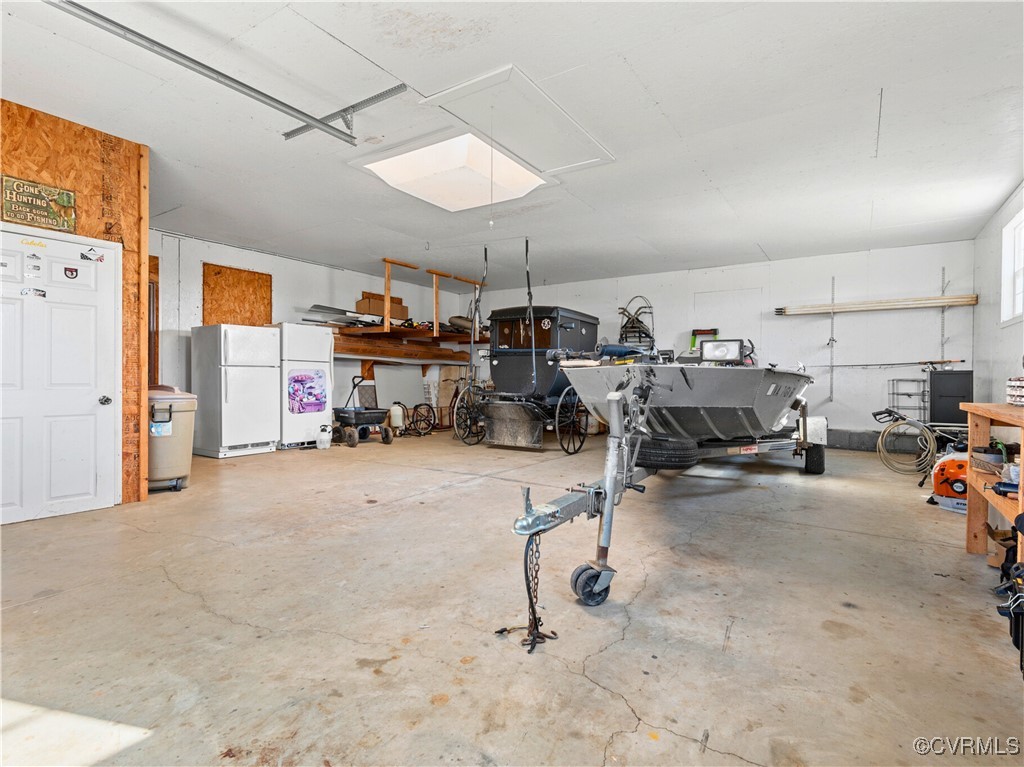 1211 Hunting Creek Road Nathalie, VA 24577 - Photo 34 of 50 Secondary 3/2 home garage interior