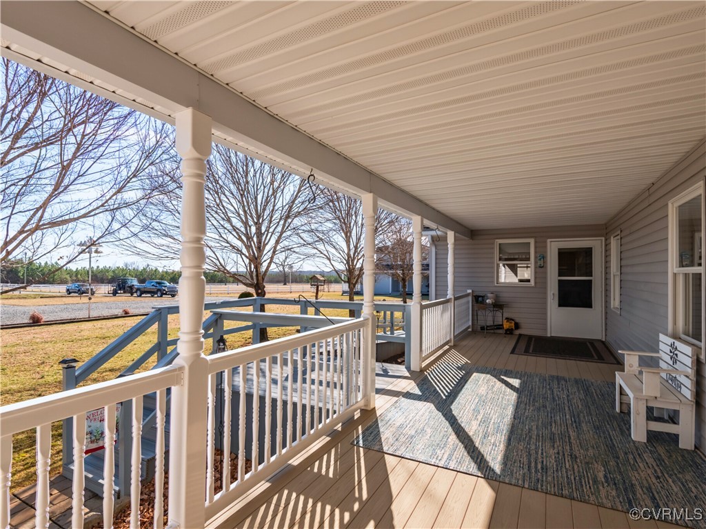1211 Hunting Creek Road Nathalie, VA 24577 - Photo 4 of 50 Primary home front porch