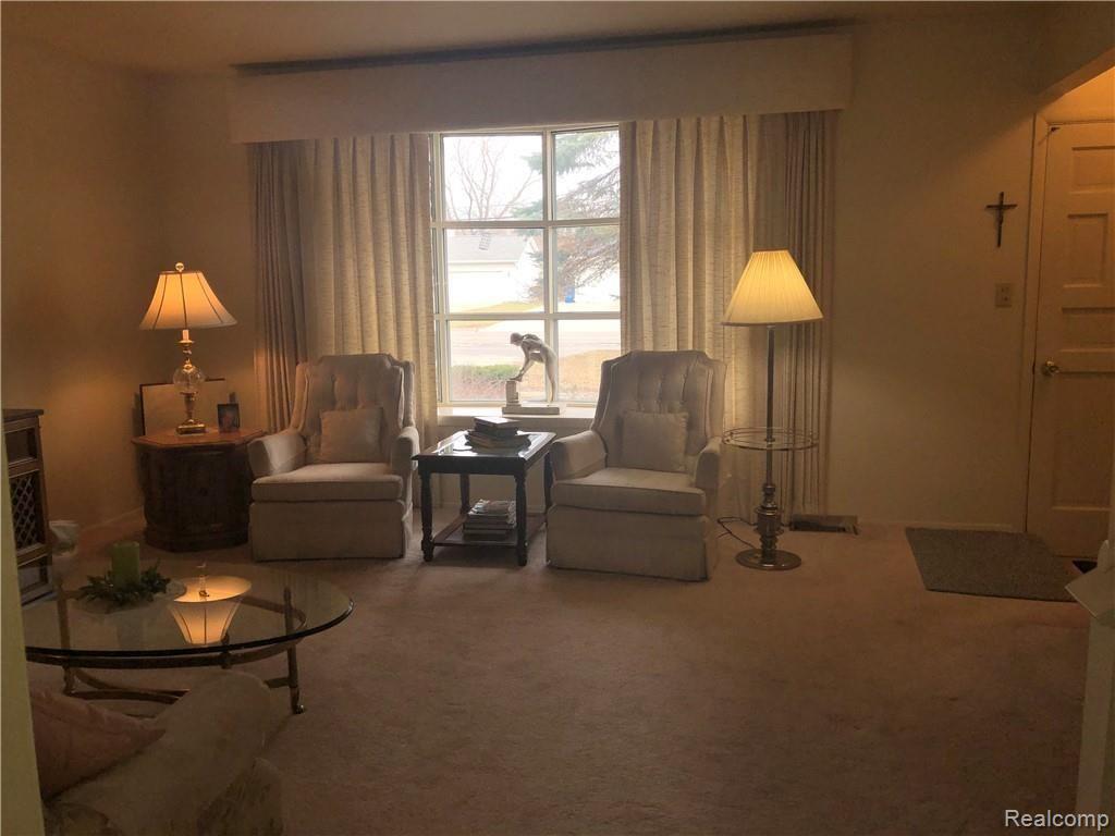 925 North Road Fenton, MI 48430 - Photo 18 of 30