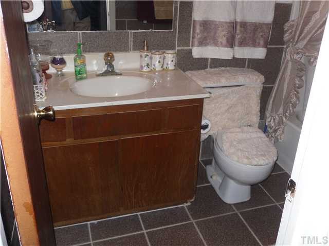 322 Junction Road, Unit 20B Durham, NC 27703 - Photo 5 of 9 Photo 5